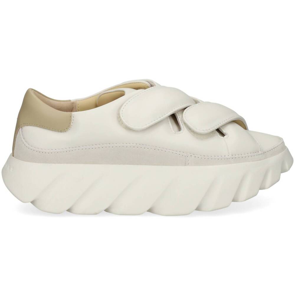 NEW 4CCCCEES women's tura lucky sneakers in white